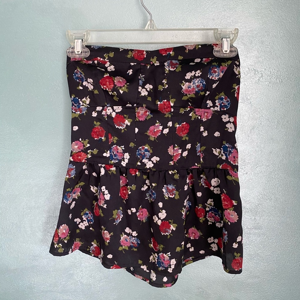 Floral Peplum Bustier Sweetheart Top